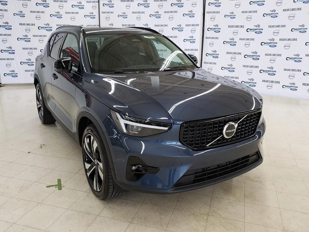 2026 Volvo XC40 Plus