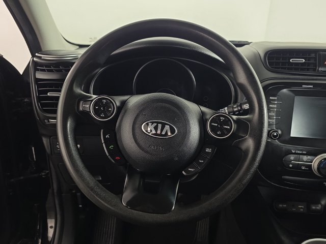 Used 2019 Shadow Black Kia Plus image 12