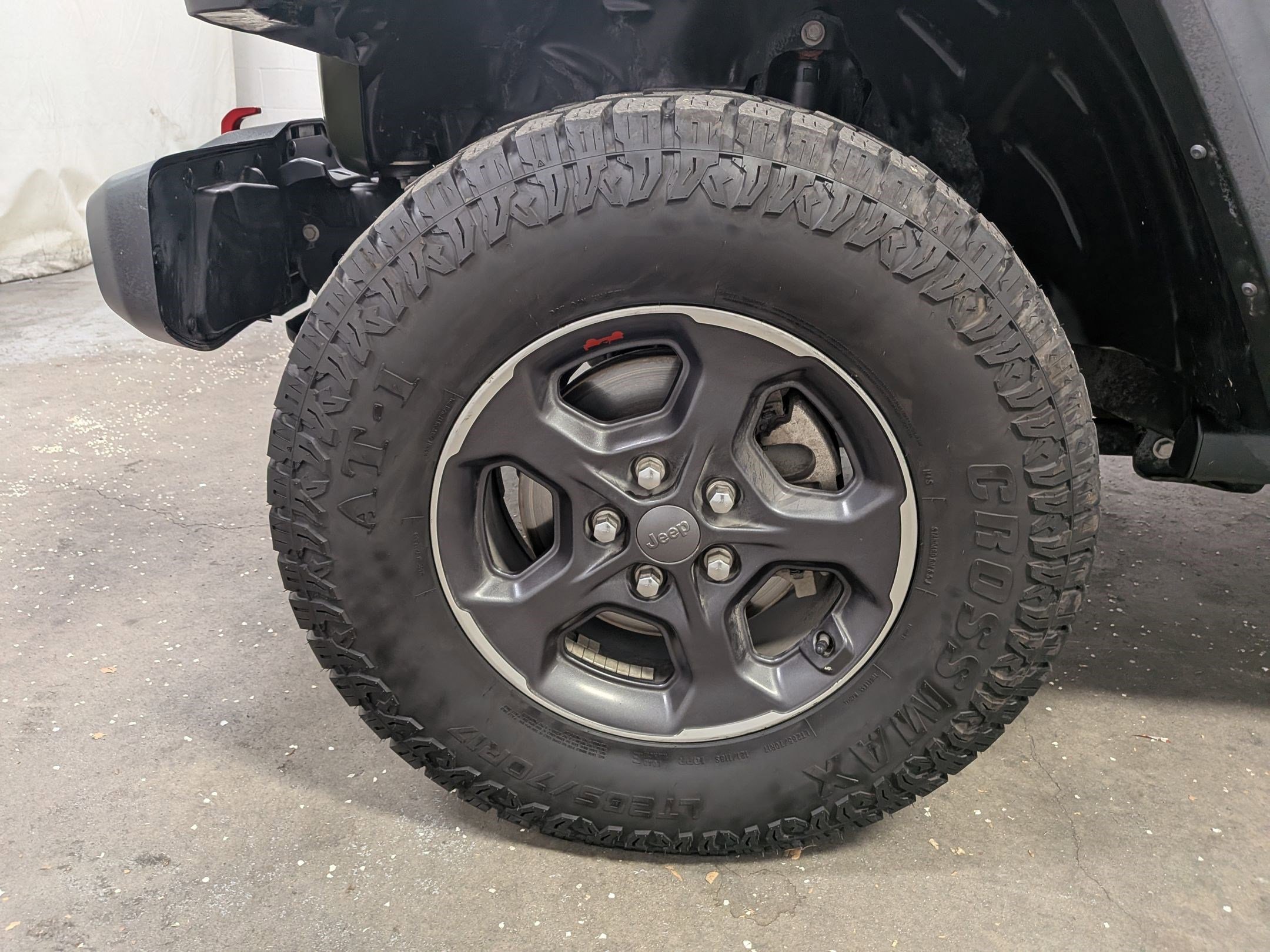 Used 2023 Sarge Green Clearcoat Jeep Rubicon image 12