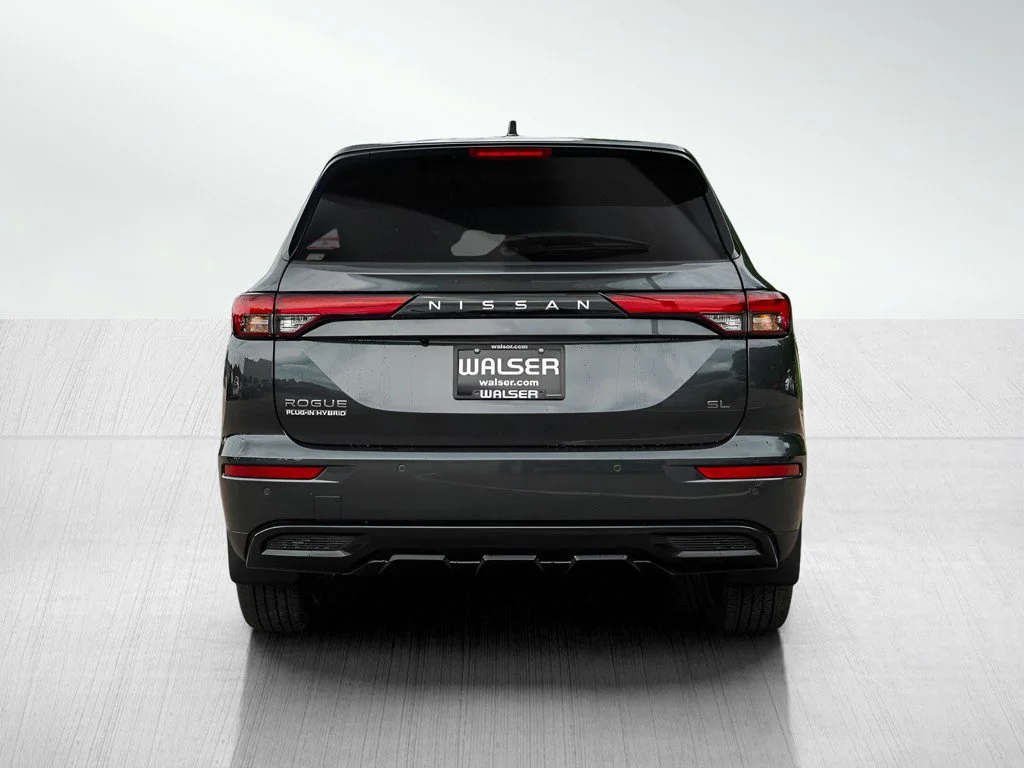 New 2026 Moonrock Gray Nissan SL image 5