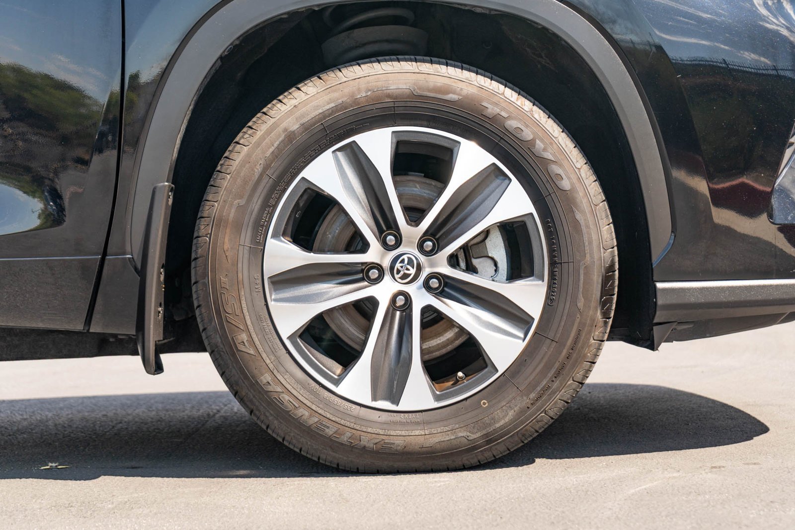 Certified Used 2021 Midnight Black Metallic Toyota XLE image 12