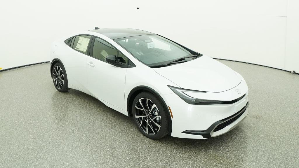 New 2026 Wind Chill Pearl Toyota XSE image 16