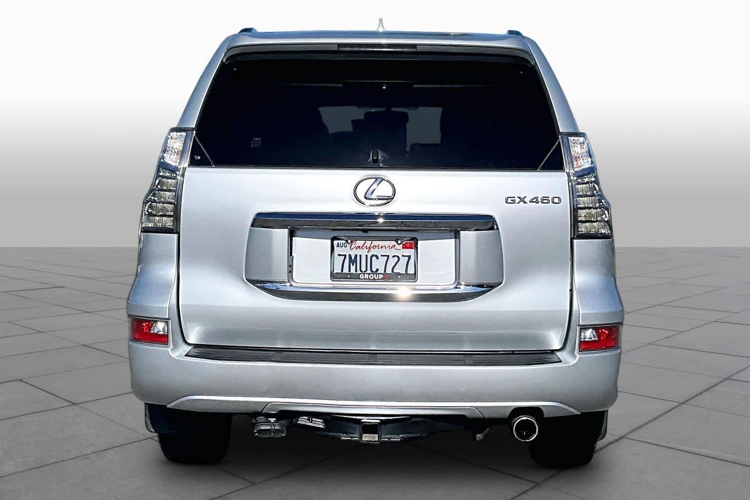 Used 2015 Silver Lining Metallic Lexus  image 4