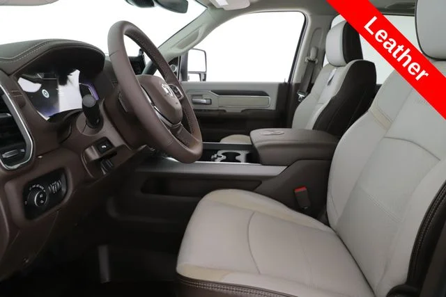 New 2026 Bright White Clear-Coat Exterior Paint RAM Laramie image 17