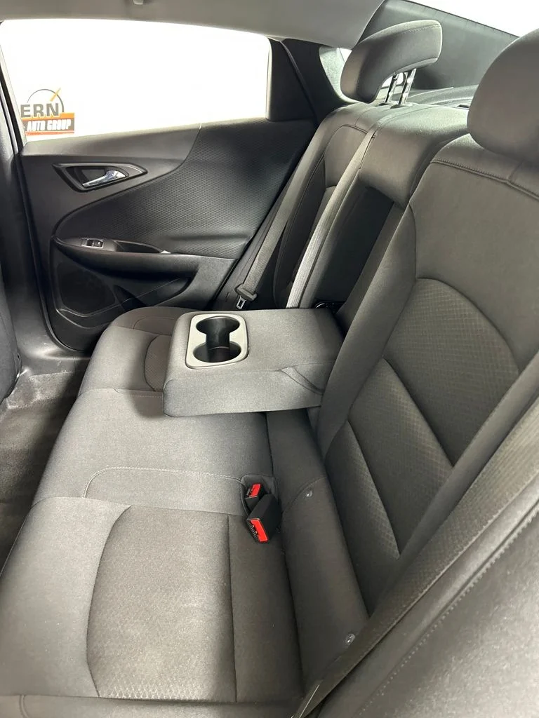 Used 2025 Gray Chevrolet LT image 17