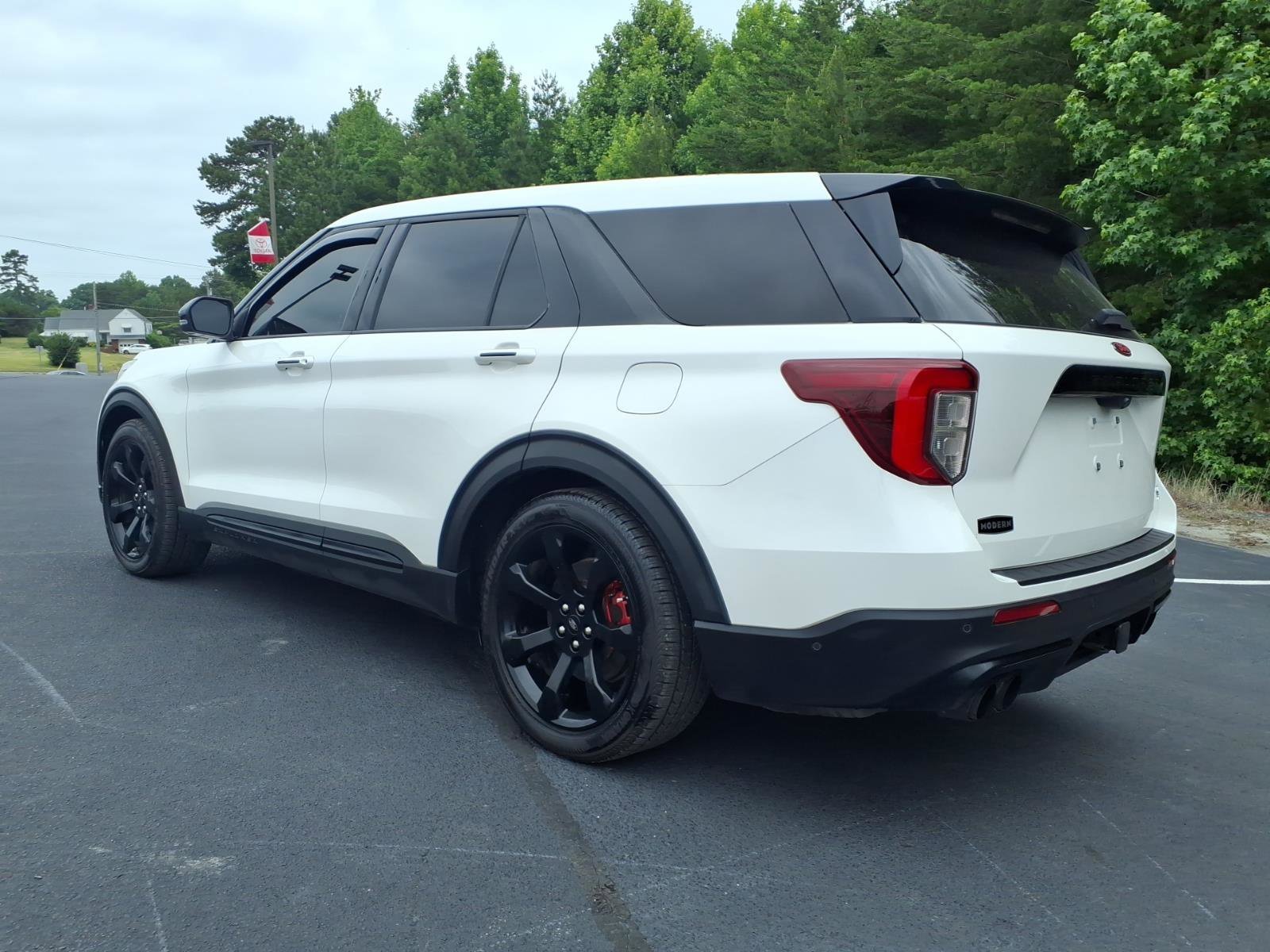 Used 2021 Star White Metallic Tri-Coat Ford ST image 3