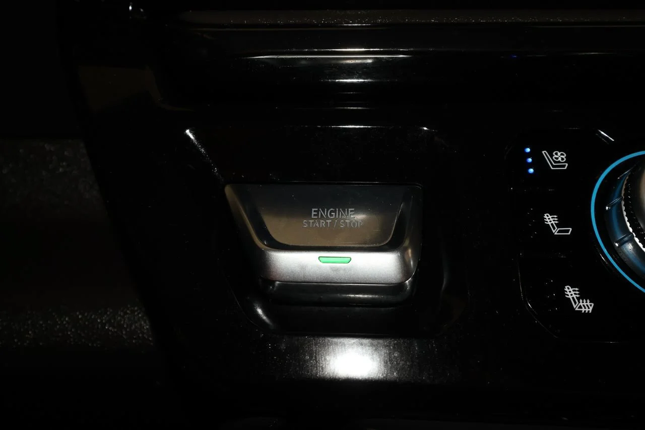Used 2024 Titanium Rush Metallic GMC AT4 image 18