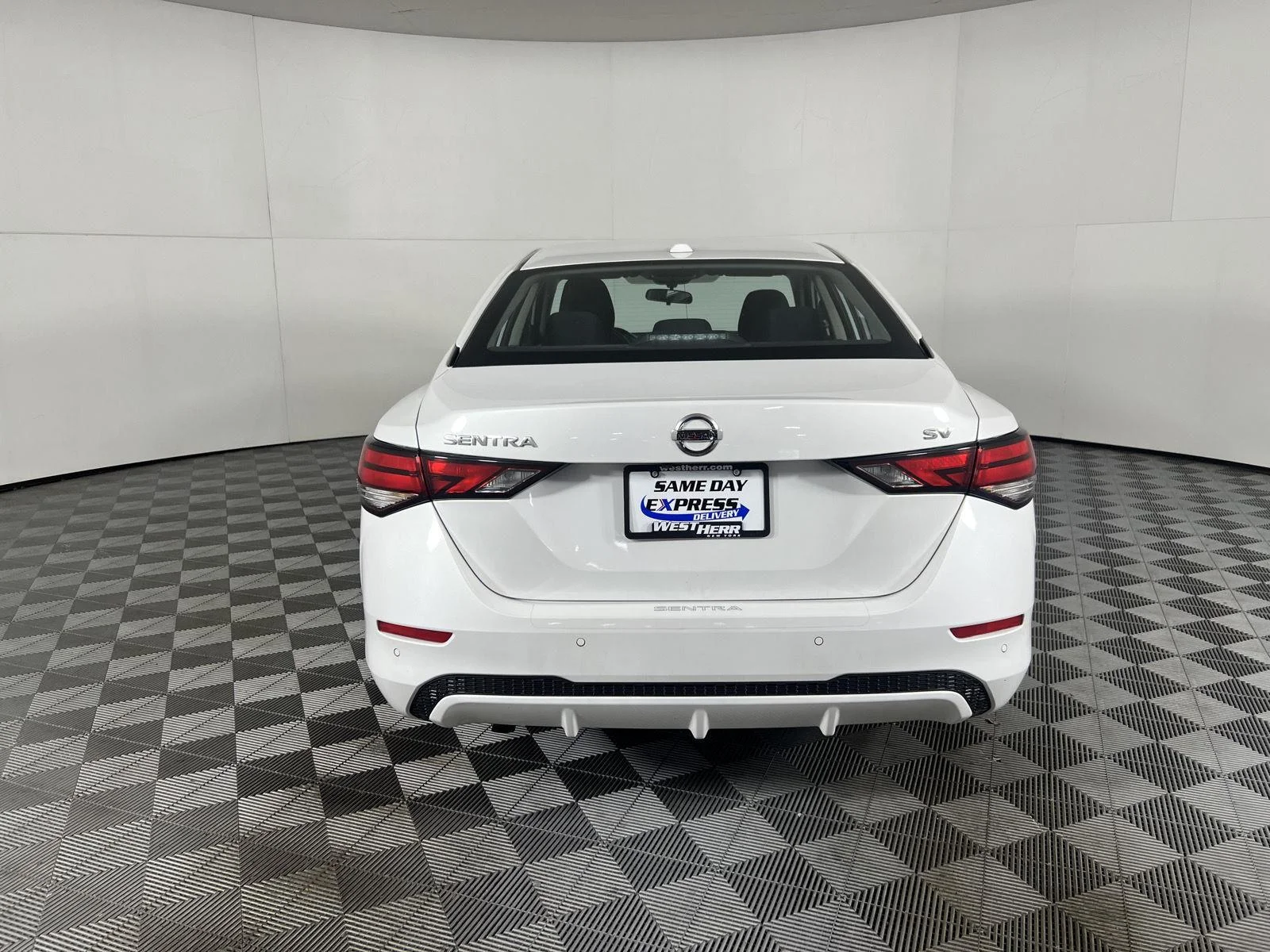 Used 2023 Aspen White Tricoat Nissan SV image 7
