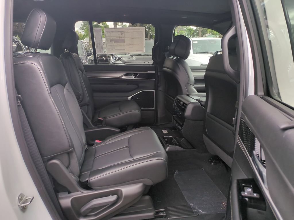 New 2026 Bright White Clearcoat Jeep Limited Reserve image 15