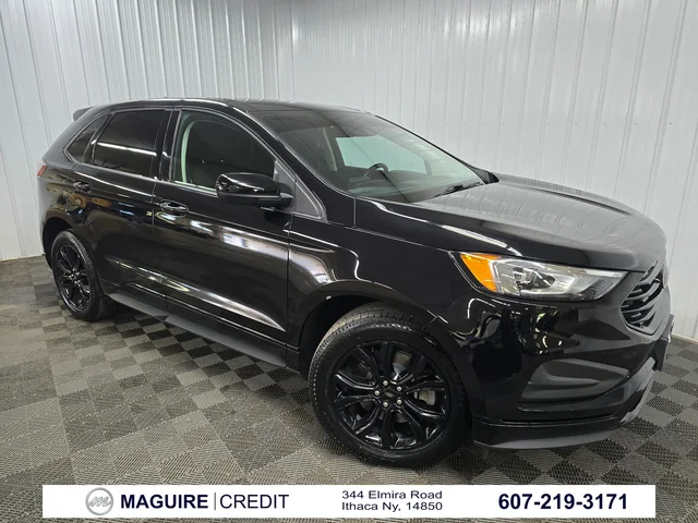 2022 Ford Edge SE
