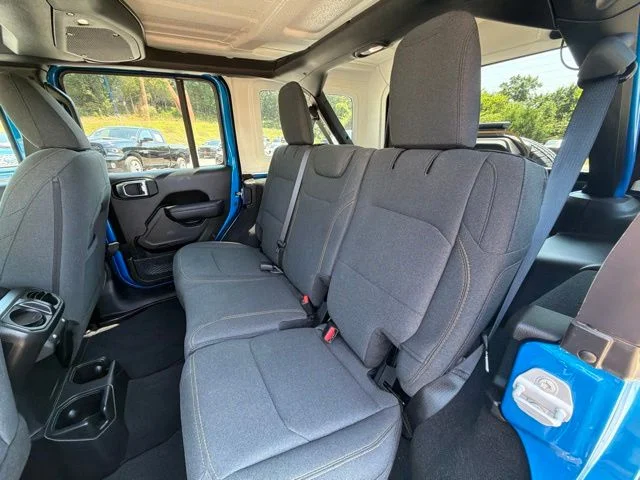 Certified Used 2025 Blue Jeep Sport S image 14