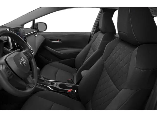 Used 2020  Toyota LE image 9