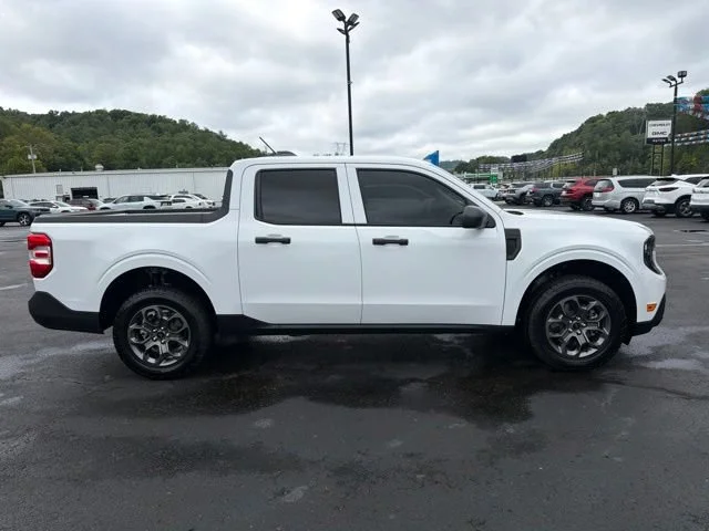 Used 2026 White Ford XL image 9