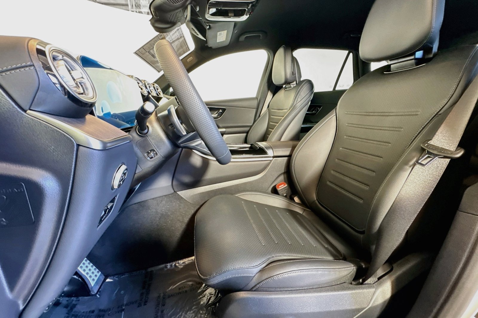 New 2026 MANUFAKTUR Alpine Grey Mercedes-Benz GLC 300 image 18