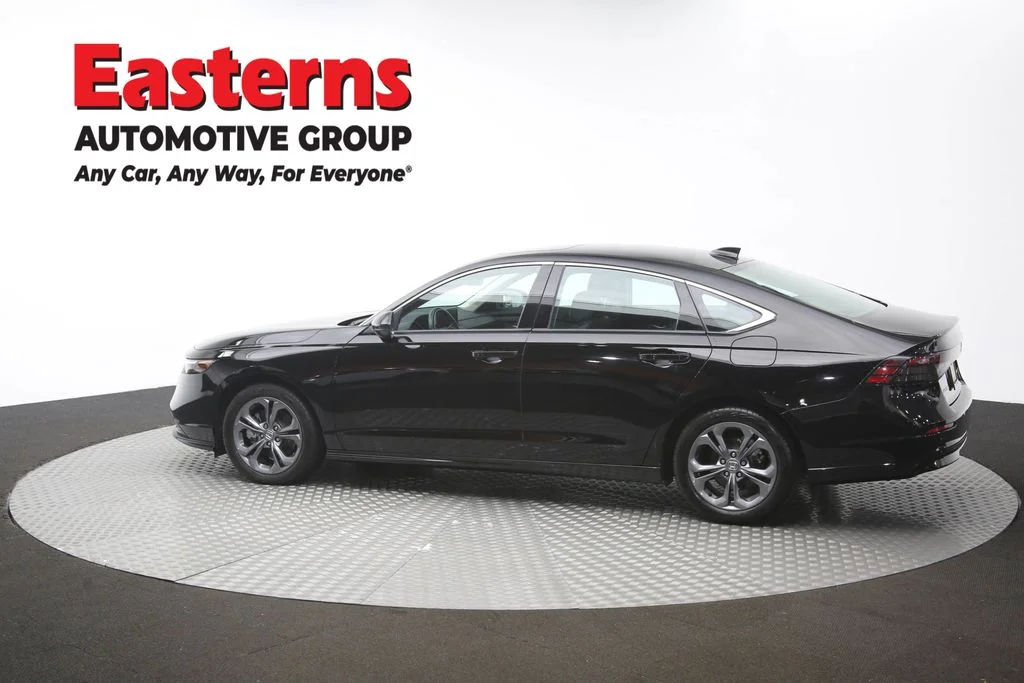 Used 2024 Black Honda EX-L image 63
