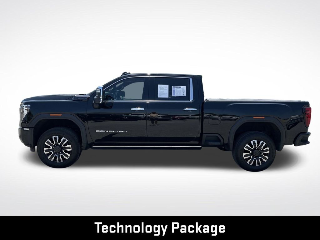 Used 2024 Black GMC Denali Ultimate image 4
