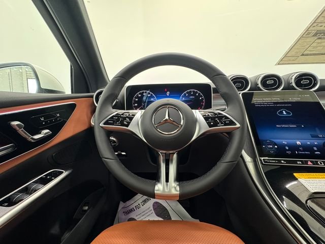 New 2026 Polar White Mercedes-Benz GLC 300 image 23