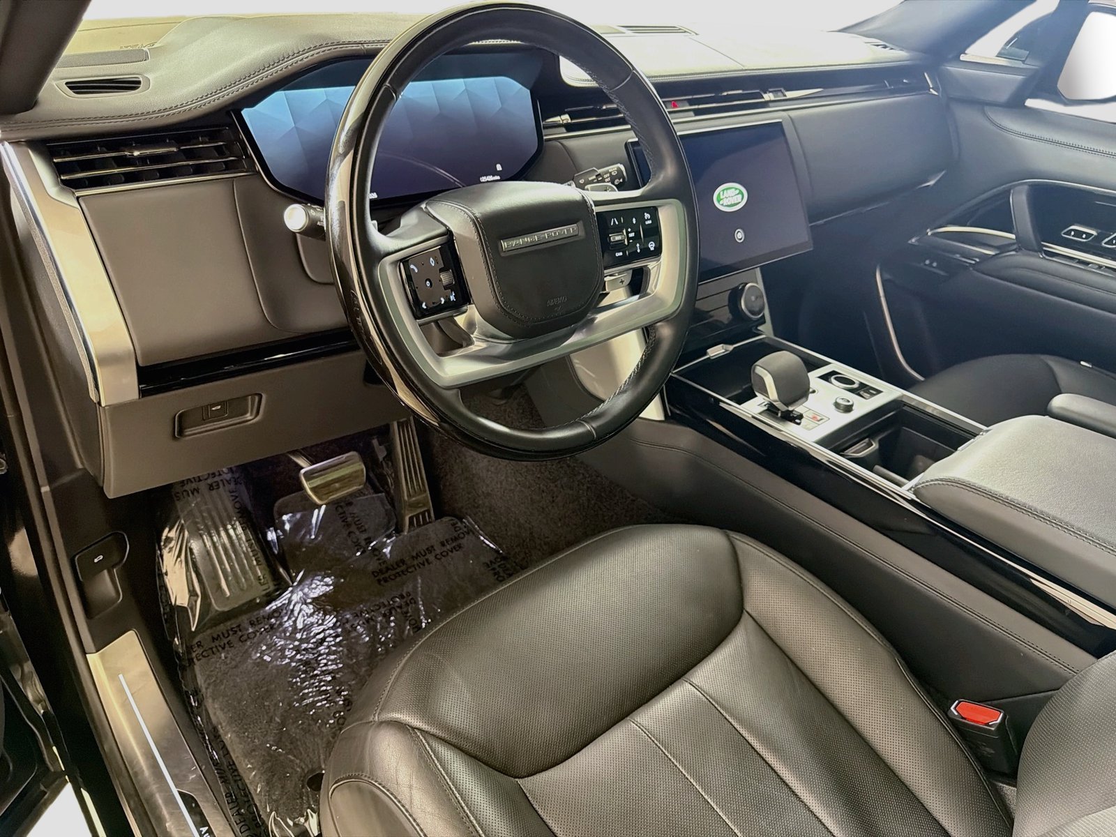 Used 2023 Santorini Black Metallic Land Rover Autobiography image 10