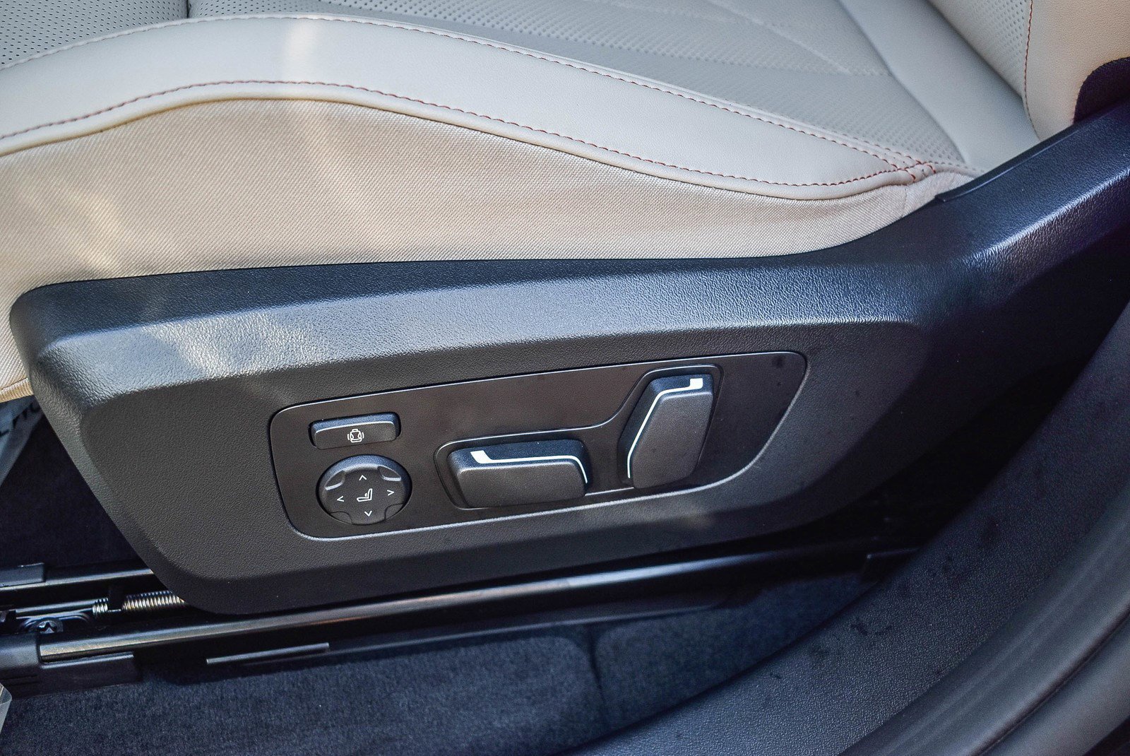 2025 BMW X3 30 - Photo 21