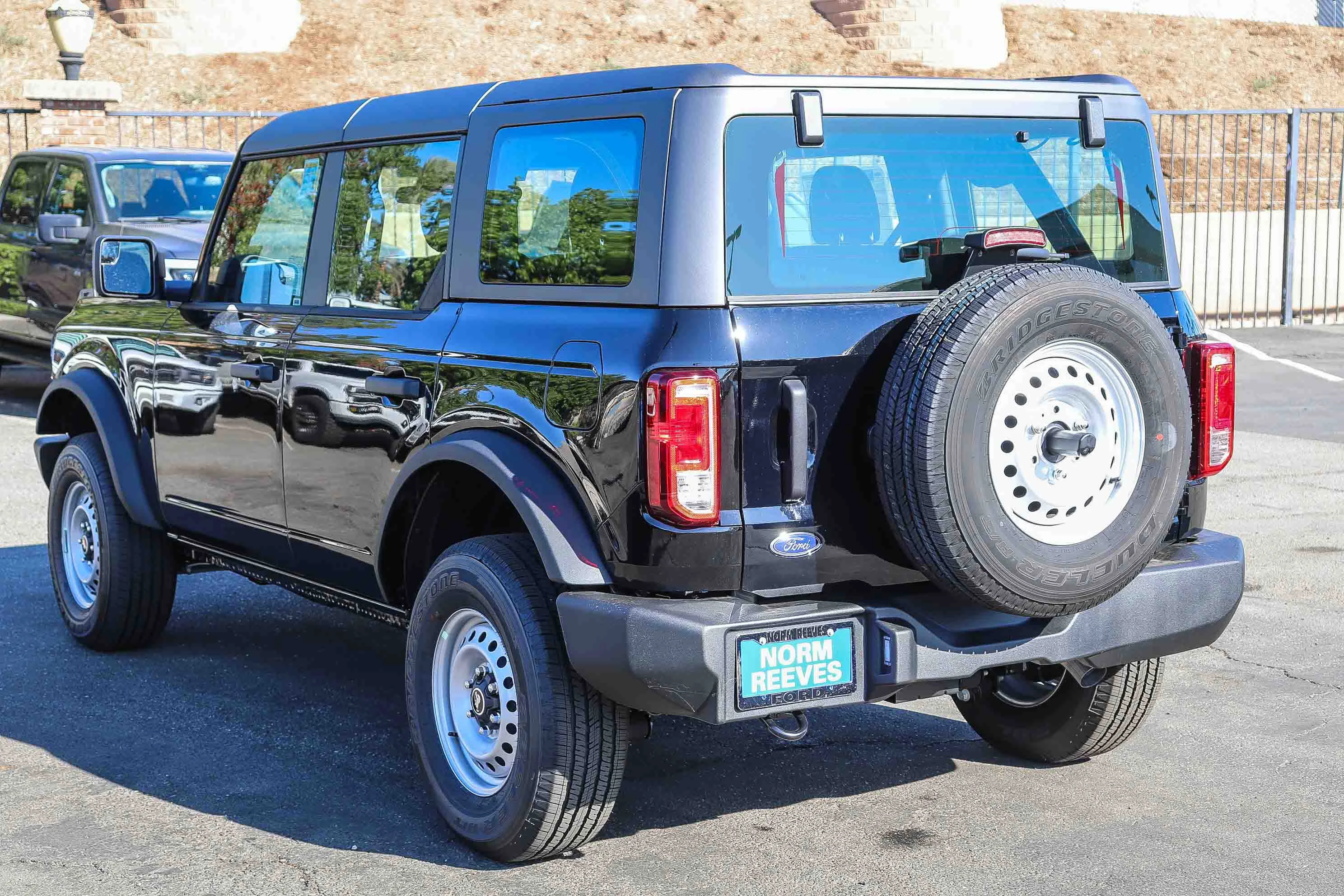 New 2025 Shadow Black Ford Base image 6