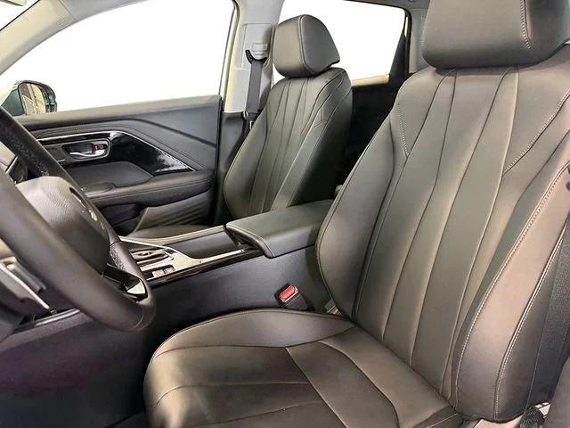 New 2026 Platinum White Pearl Acura Base image 14