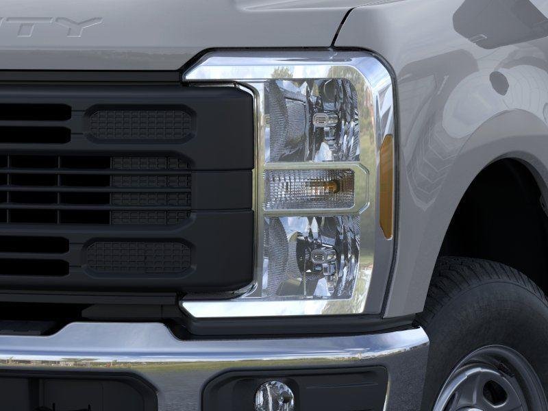 2026 Ford F-250 Super Duty XL - Photo 6