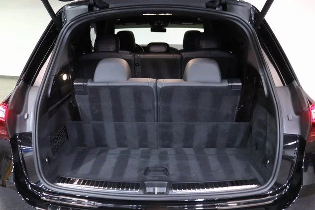 Used 2025 Obsidian Black Metallic Mercedes-Benz GLE 350 image 35