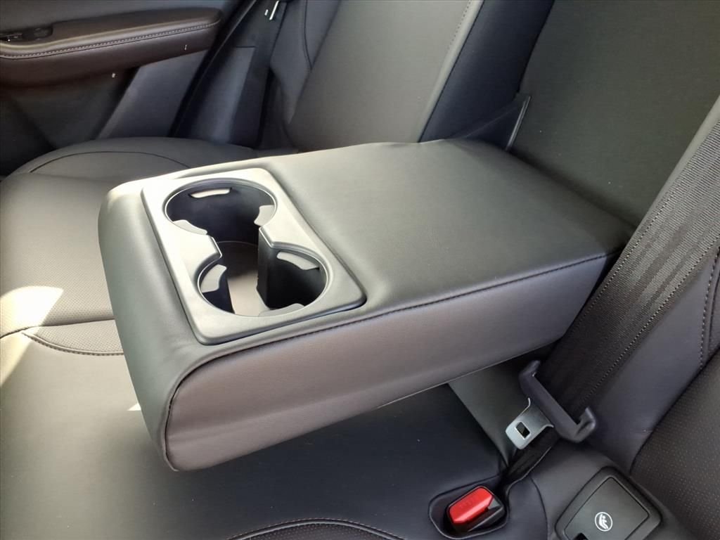 2025 Mazda CX-30 Premium - Photo 12