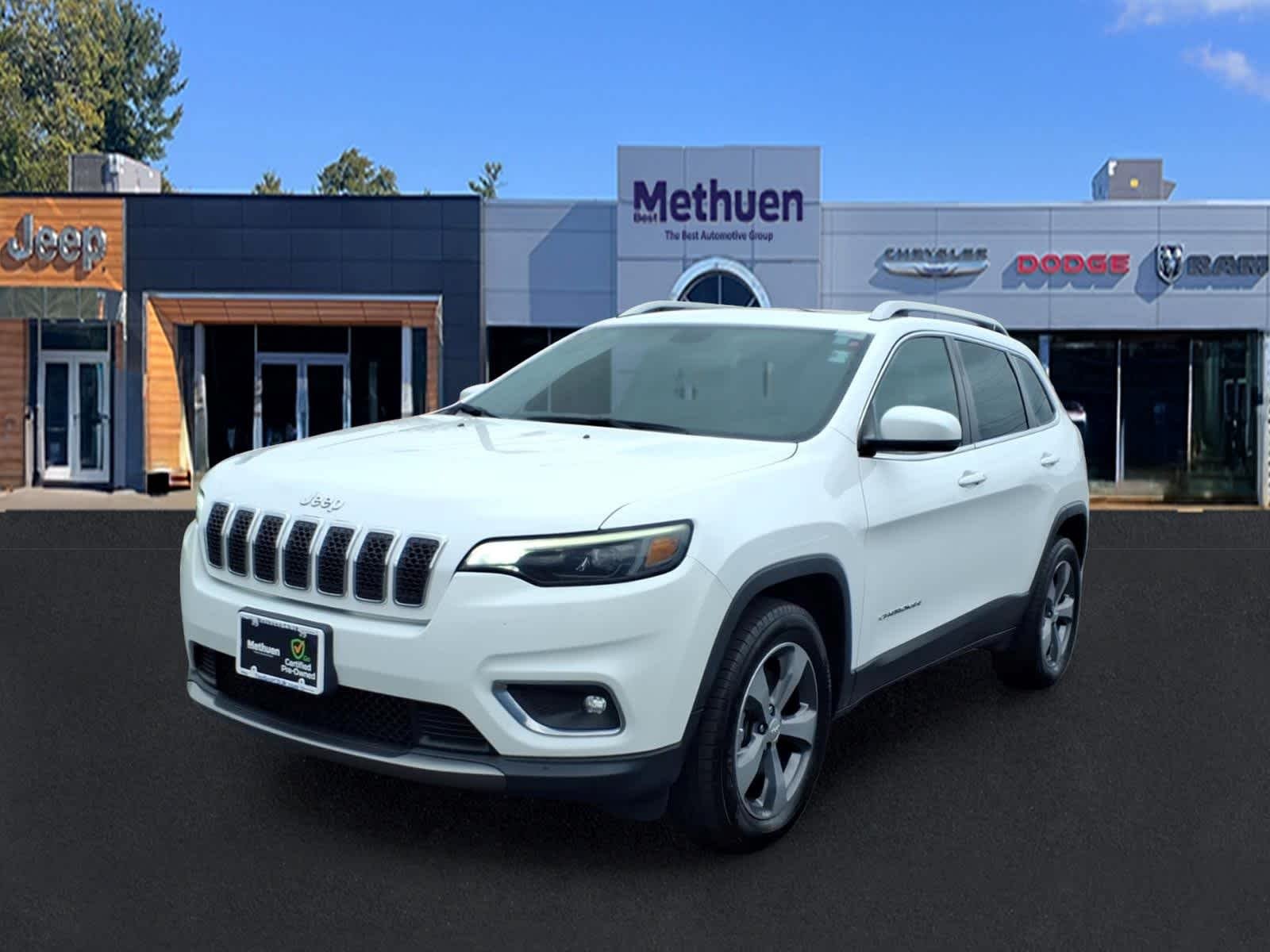 Used 2019 Bright White Clearcoat Jeep Limited image 7