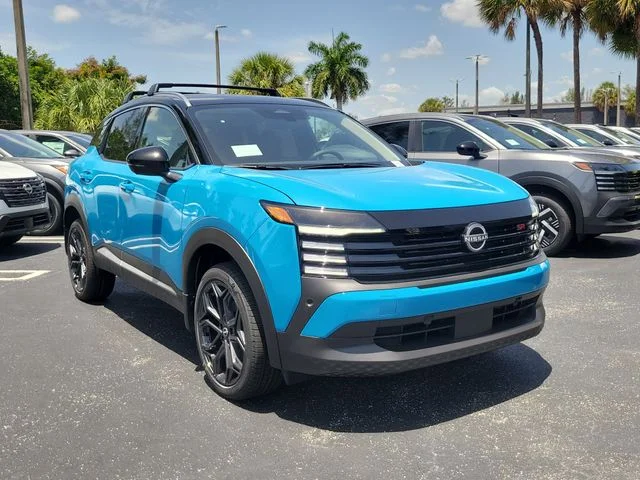New 2026 Arctic Ice Blue Metallic / Super Black Two-tone Nissan SR image 3