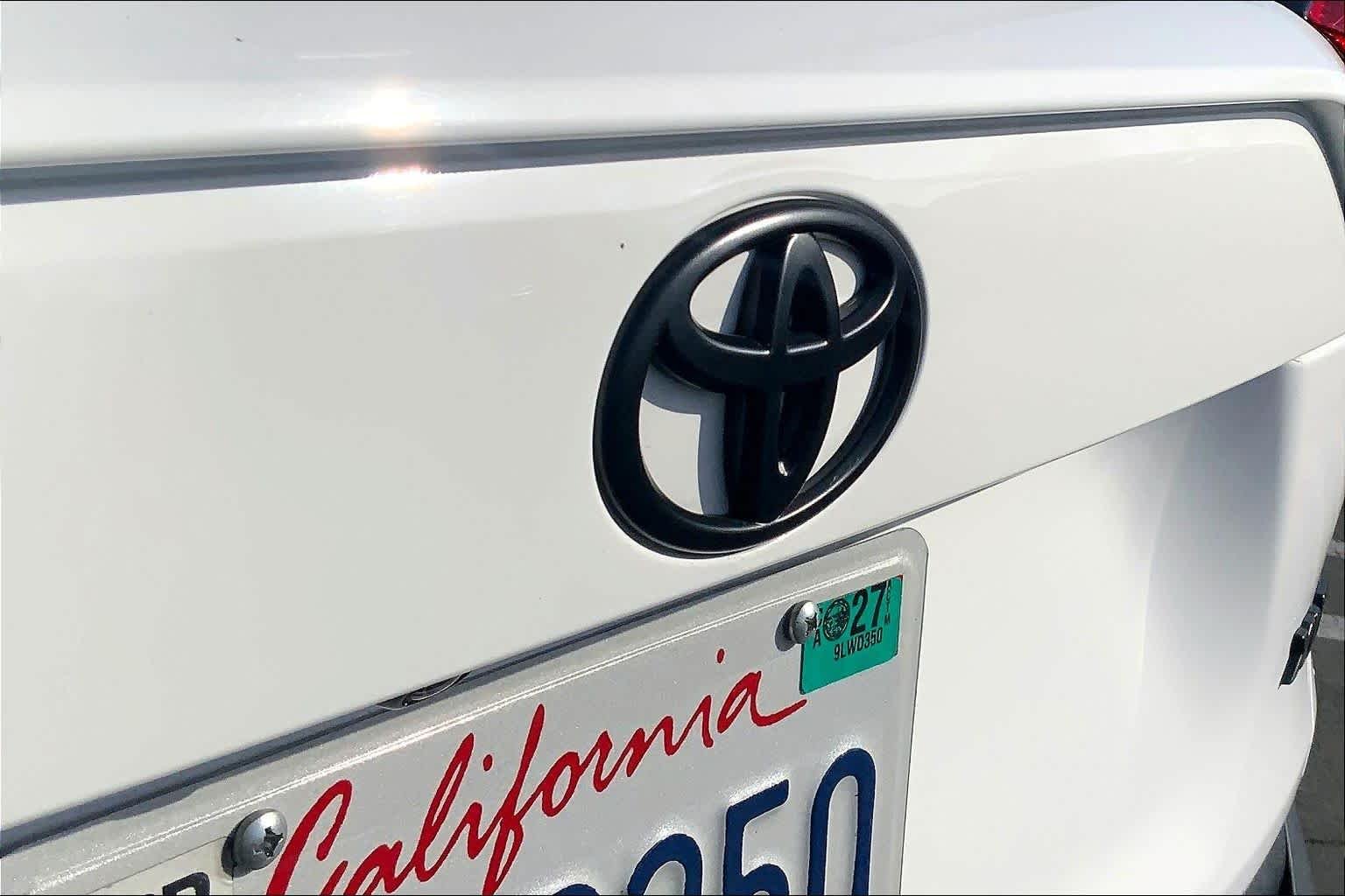 Certified Used 2024 Ice Cap Toyota XLE image 30