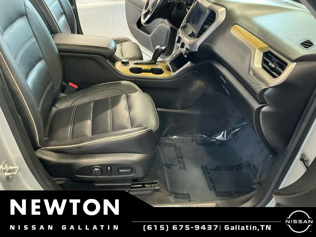 Used 2019 Quicksilver Metallic GMC Denali image 16