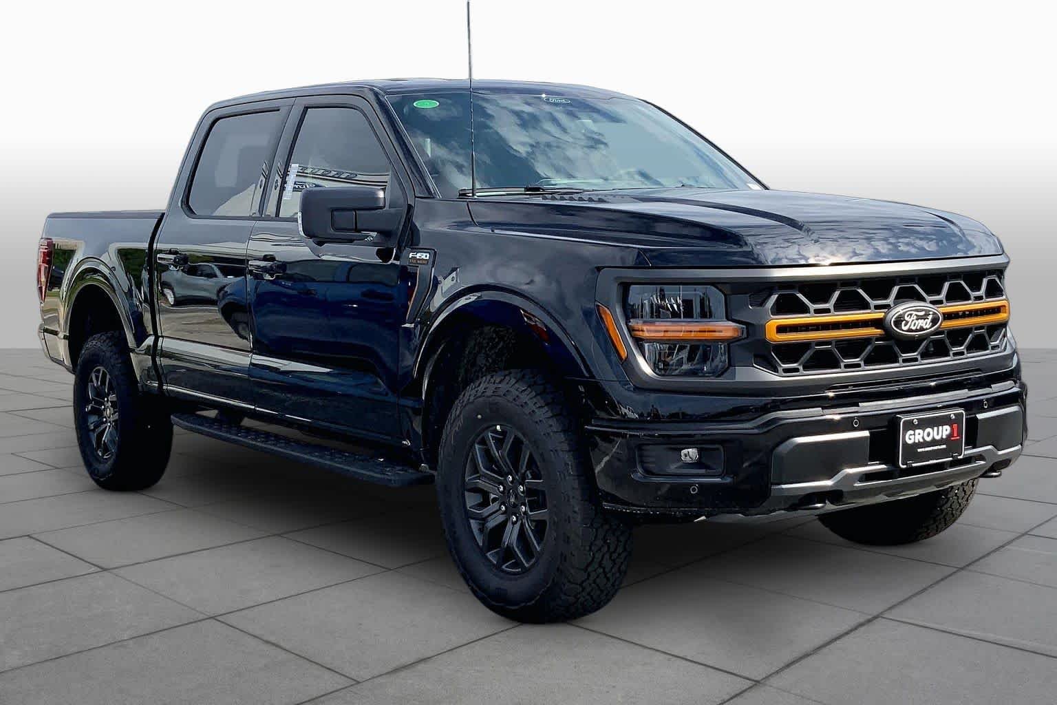 New 2026 Agate Black Metallic Ford Tremor® image 2