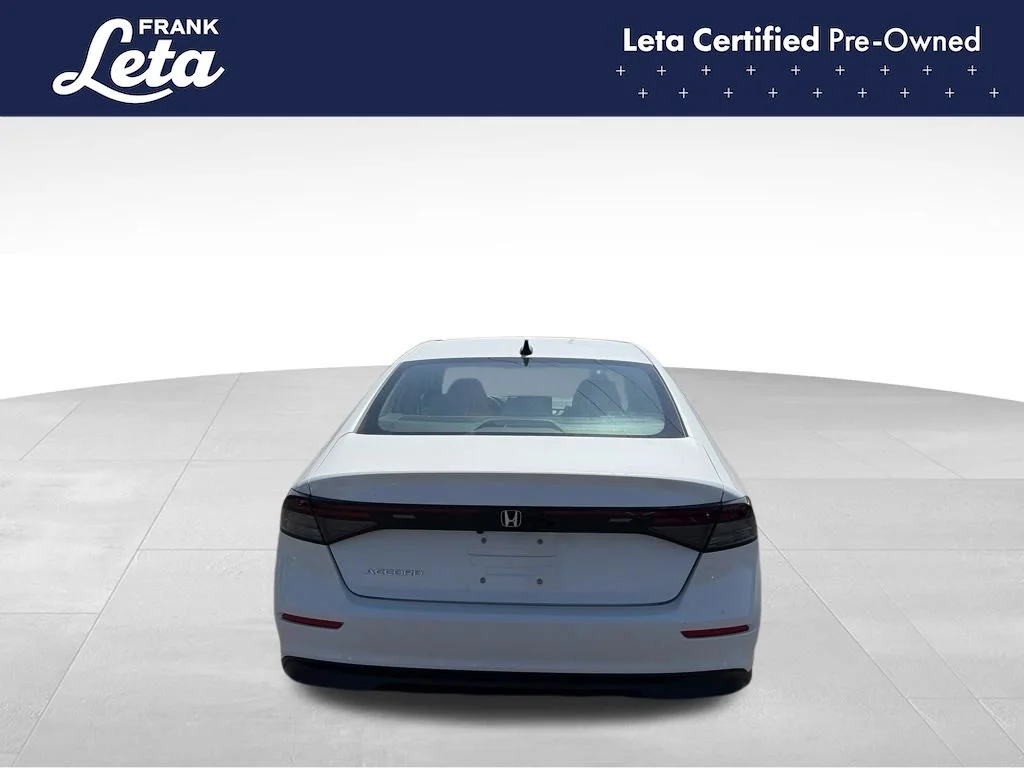 Certified Used 2025 White Honda SE image 4