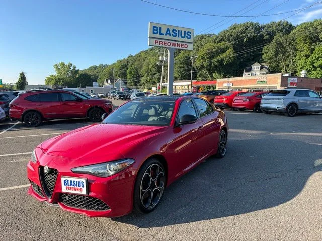 2022 Alfa Romeo Giulia