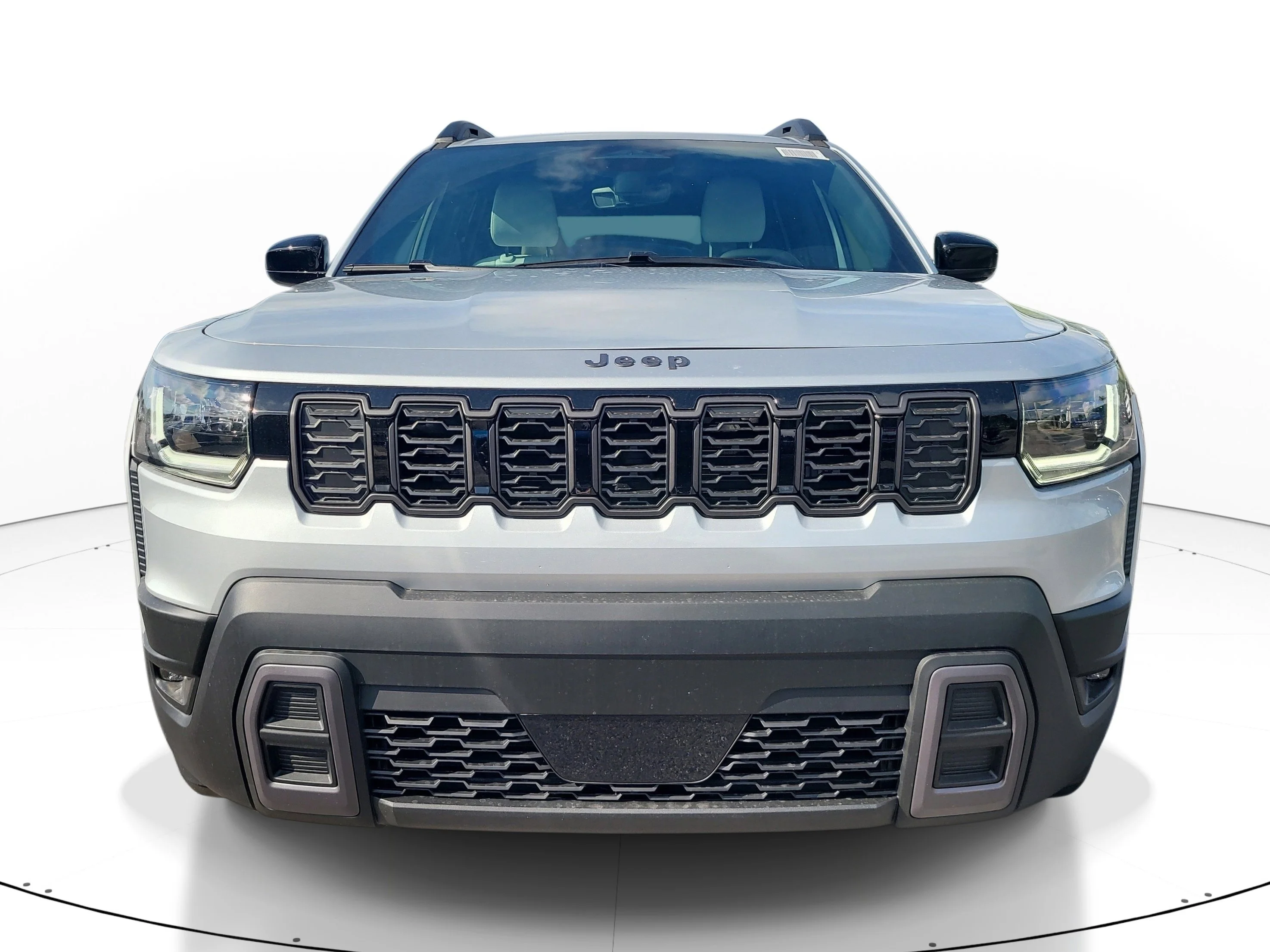 New 2026 Silver Zynith Clearcoat Jeep Laredo image 3