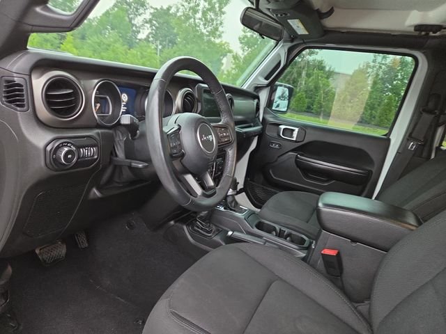 Used 2019 White Jeep Unlimited Sport S image 25