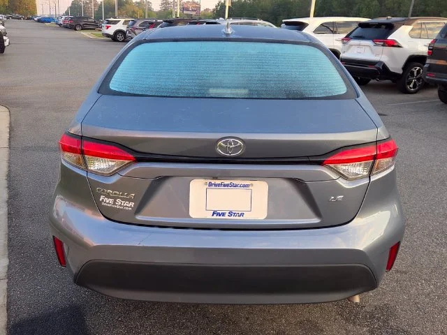 Used 2024  Toyota LE image 13