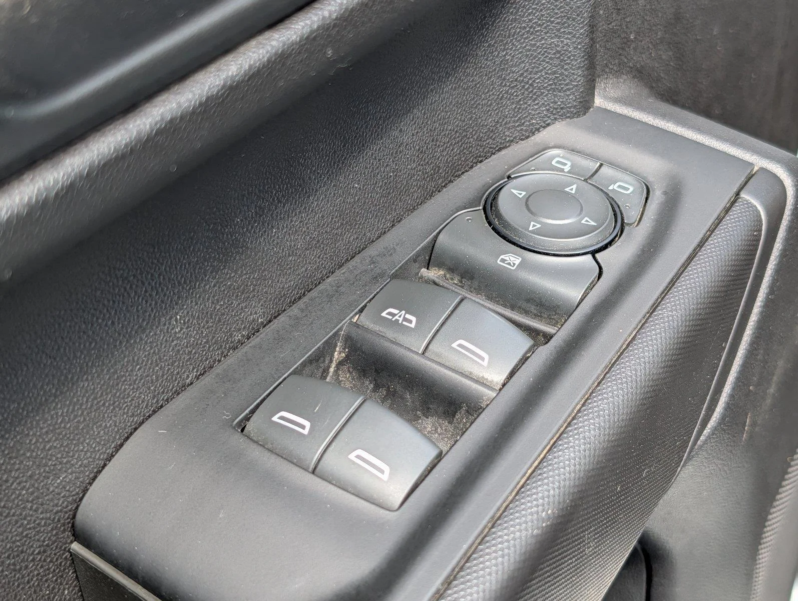 Used 2023 SUMMIT WHITE Chevrolet Custom Trail Boss image 16
