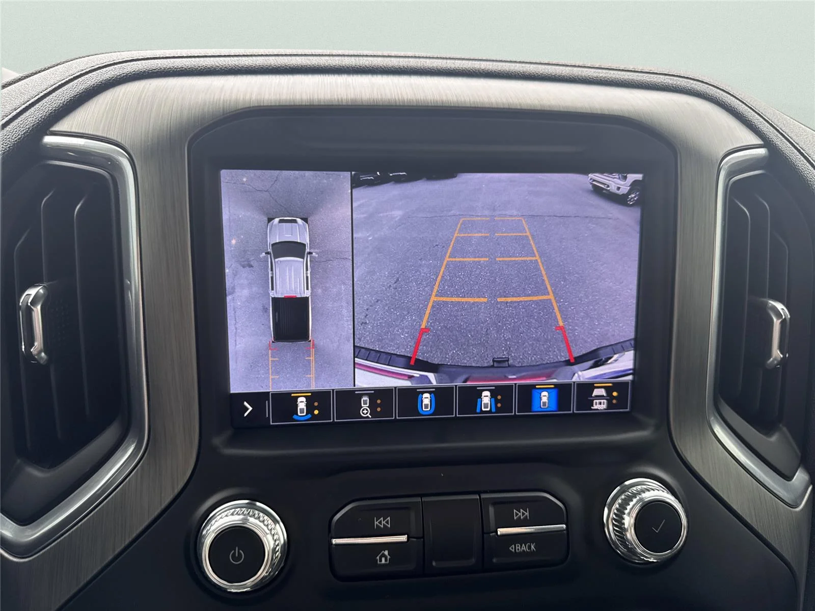 Used 2023 Onyx Black GMC Denali image 27