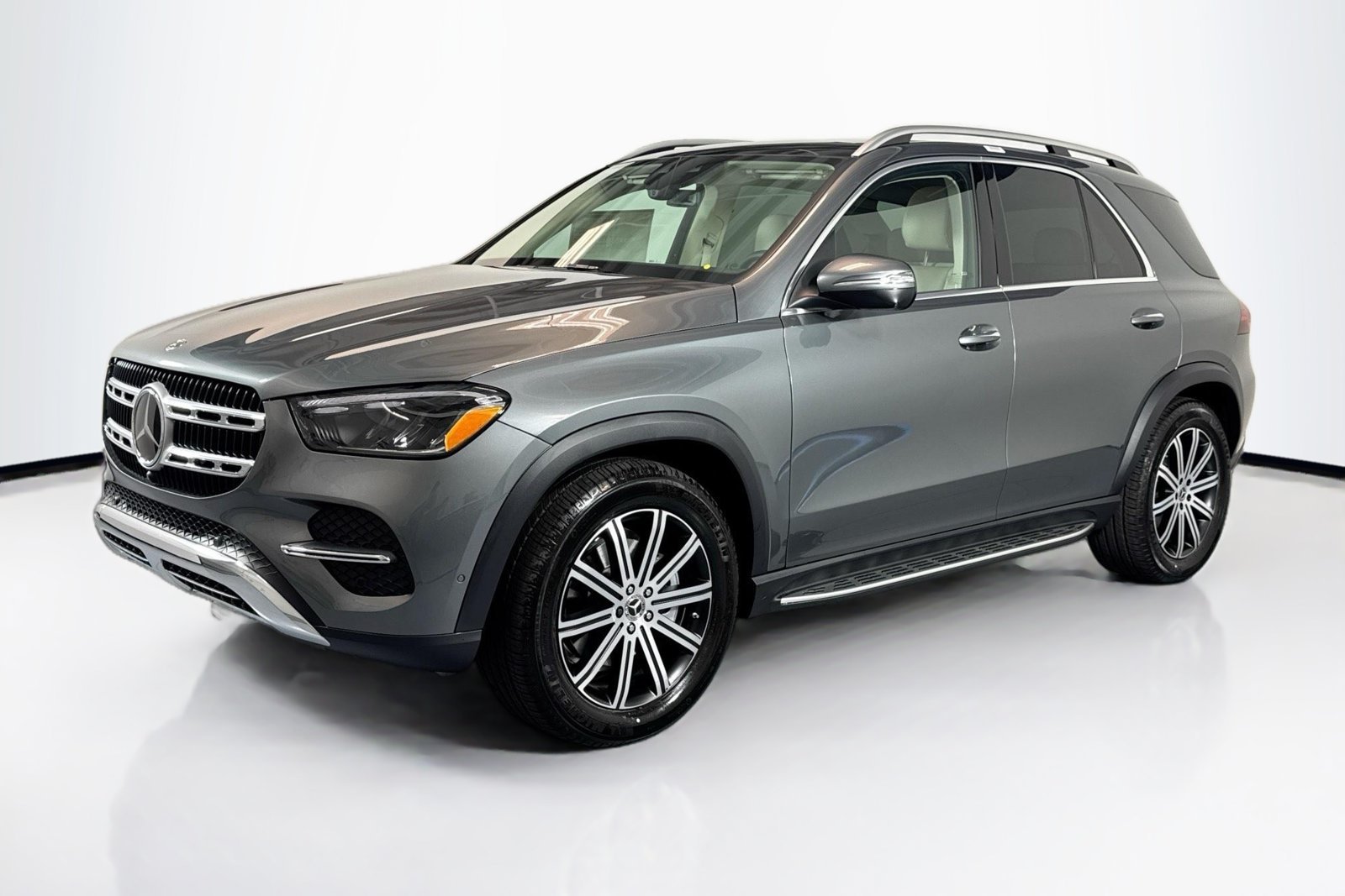 New 2026 Selenite Grey Metallic Mercedes-Benz GLE 350 image 1