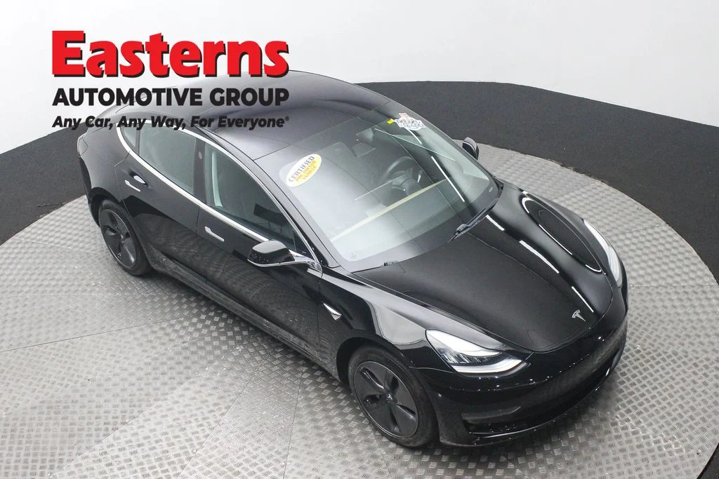 Used 2018 Black Tesla Long Range image 3