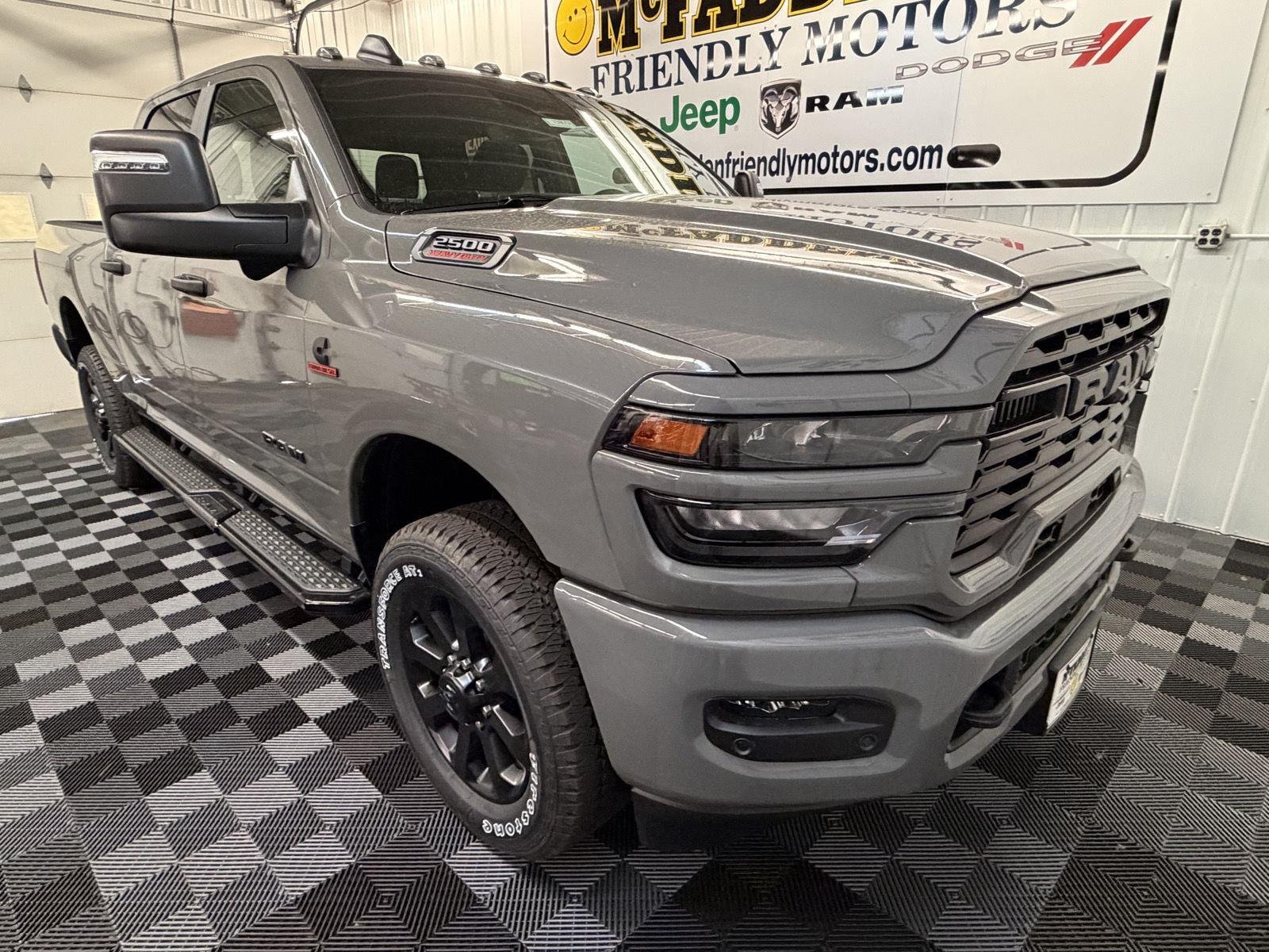 New 2026 Ceramic Gray Clear-Coat Exterior Paint RAM Big Horn image 3