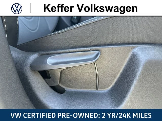 Certified Used 2025 White Volkswagen 2.0T SE image 33