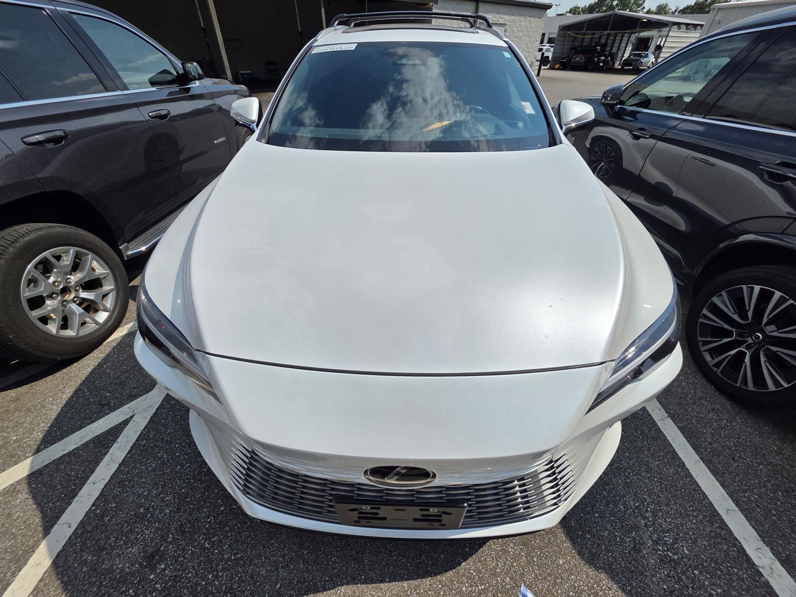 Certified Used 2024 White Pearl Lexus 350 Premium Plus image 2
