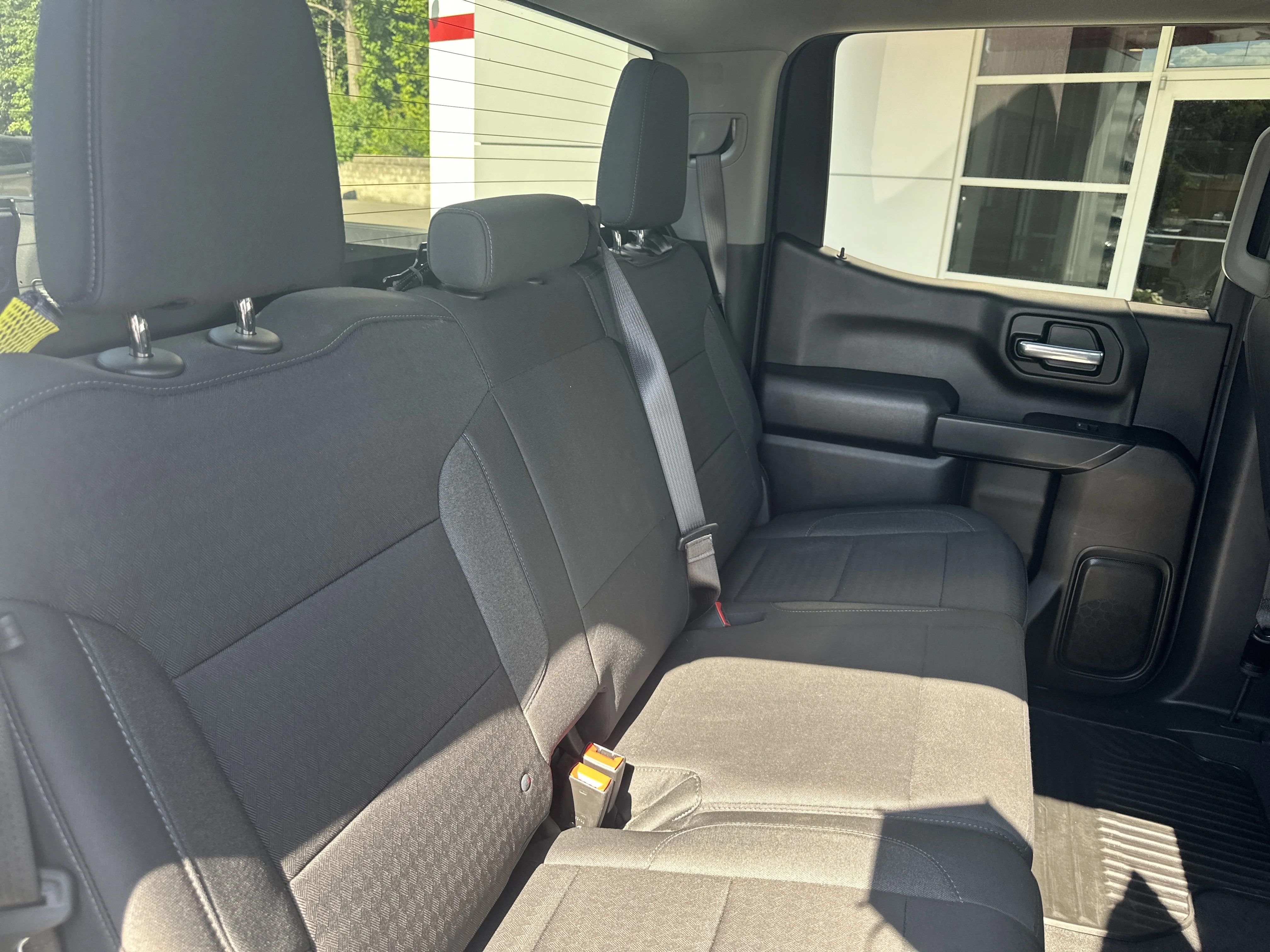 Used 2025 Slate Gray Metallic Chevrolet Custom image 24