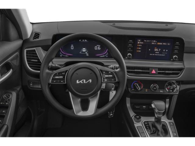 New 2026 Snow White Pearl Kia LX image 10