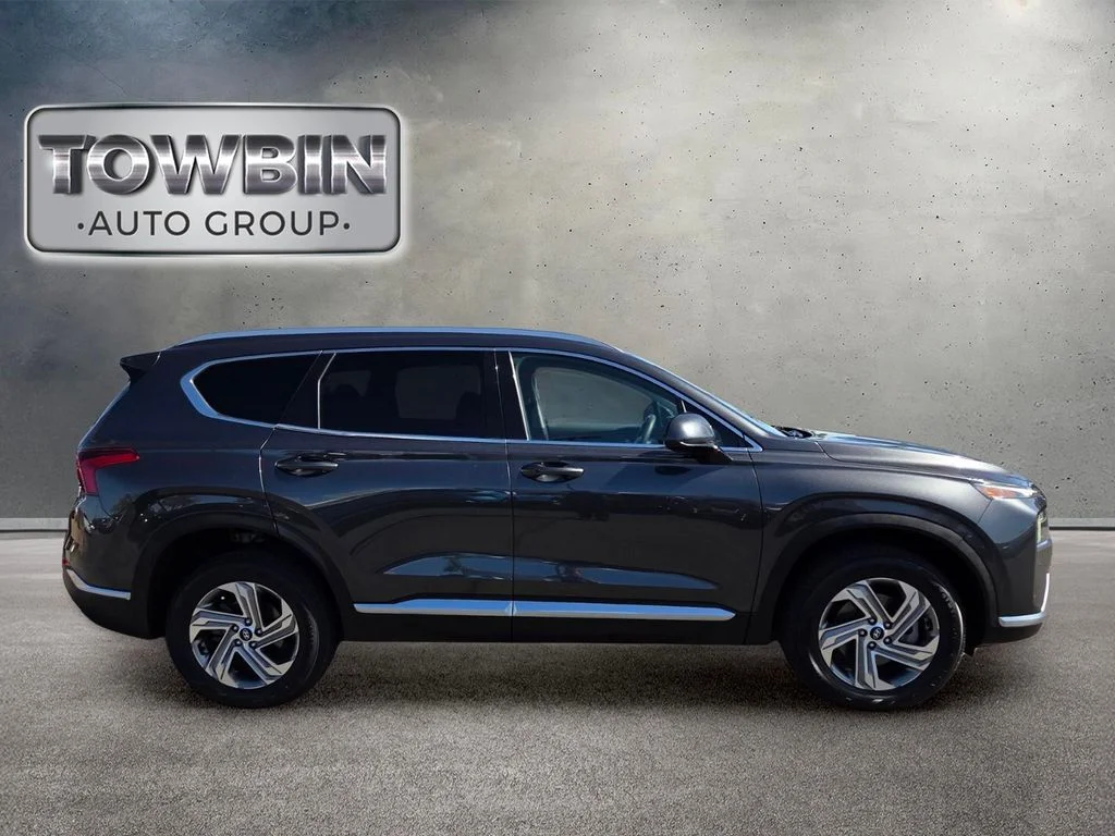 Used 2022 Gray Hyundai SEL image 3