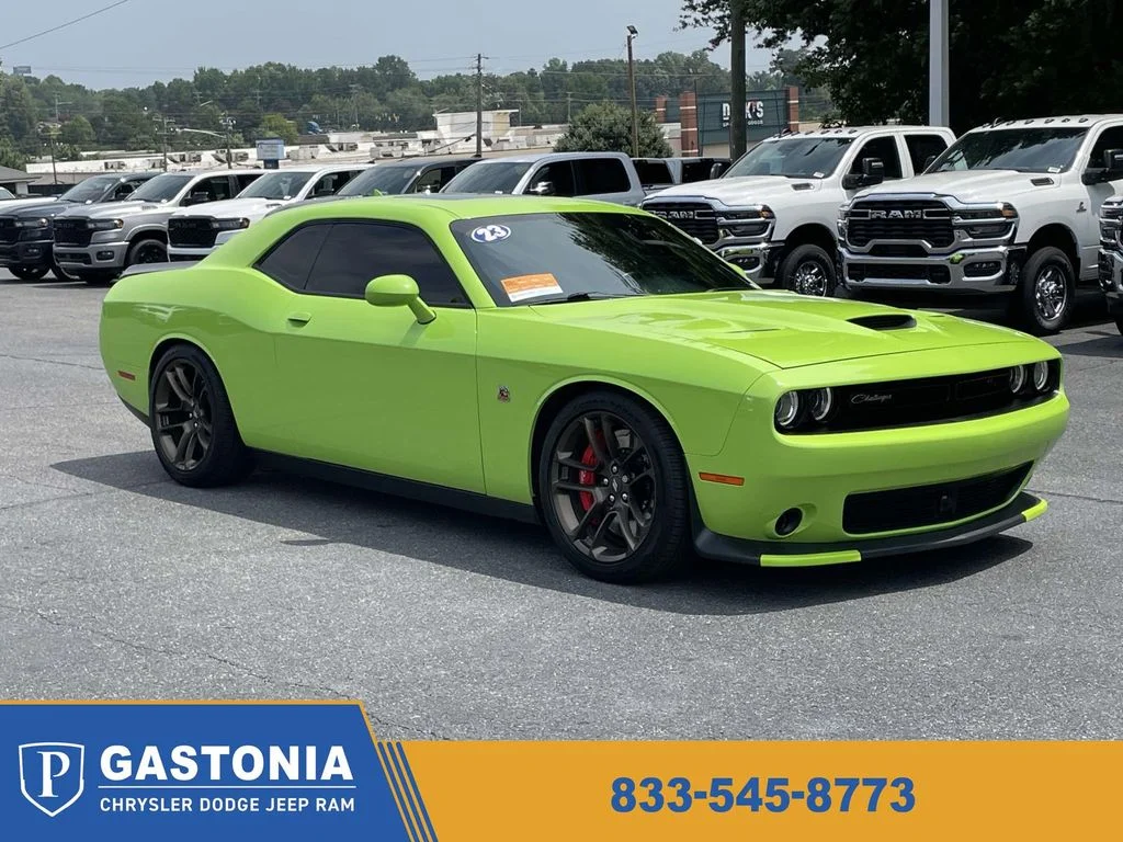 Certified Used 2023 Green Dodge R/T Scat Pack image 1