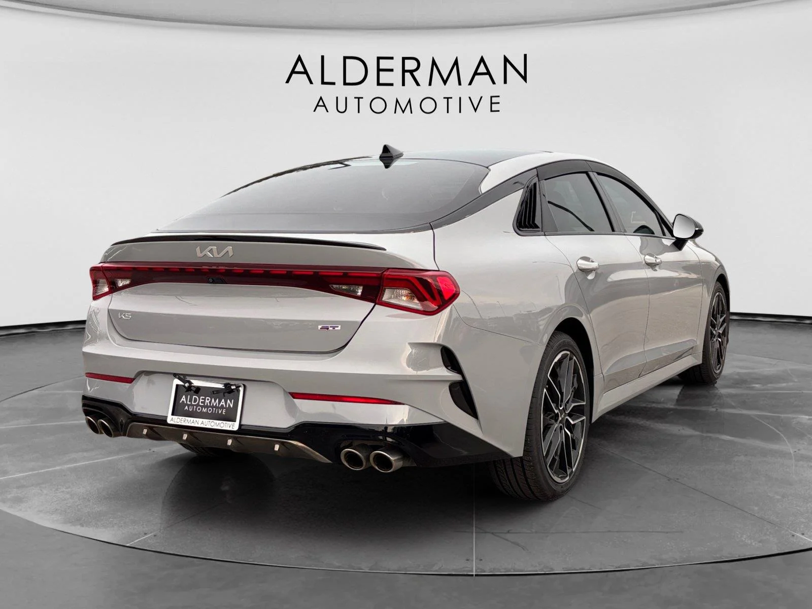 Used 2023 Wolf Gray Kia GT image 5